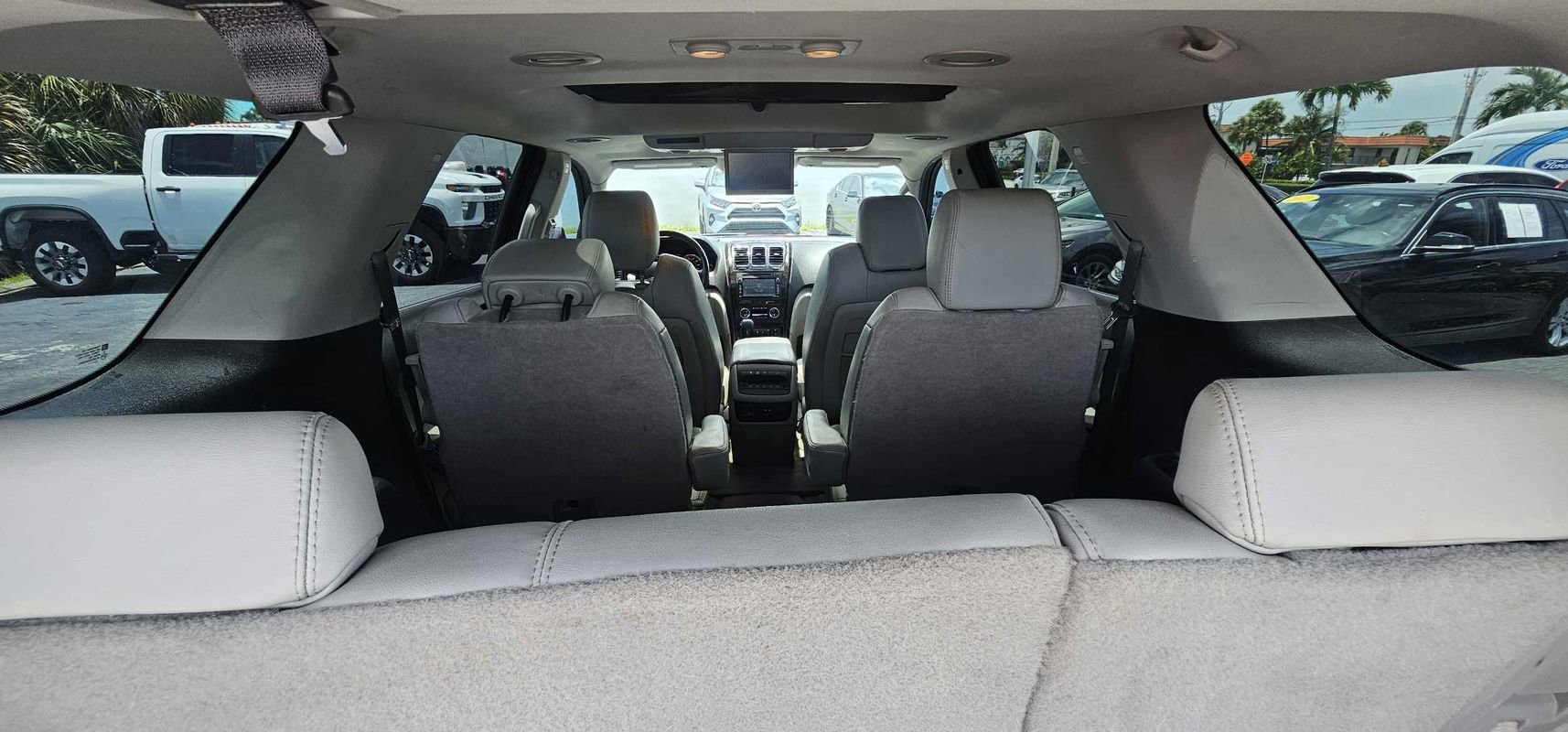 Used 2011 GMC Acadia Denali AWD/4WD image 22