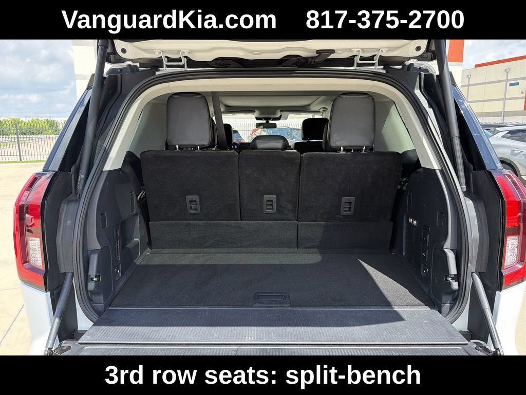 Used 2025 Ford Expedition Platinum AWD/4WD image 23