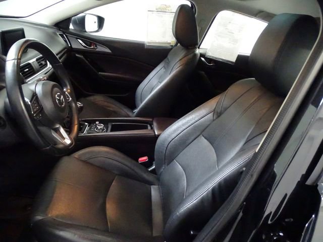 Used 2017 MAZDA MAZDA3 Grand Touring w/ Premium Equipment Package image 2