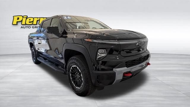 Used 2026 Chevrolet Silverado EV Trail Boss AWD/4WD image 9