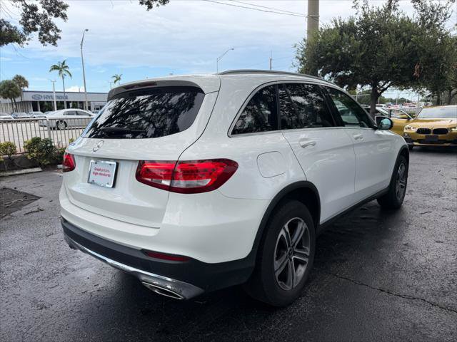Used 2019 Mercedes-Benz GLC 300 image 6