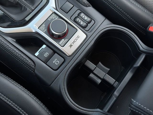 Used 2022 Subaru Forester Limited image 32