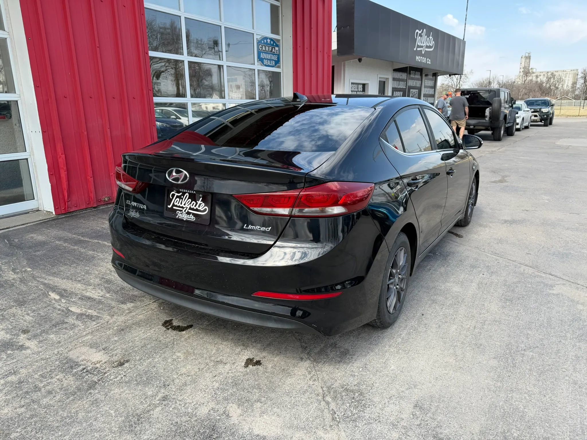 Used 2018 Hyundai Elantra Limited FWD image 7