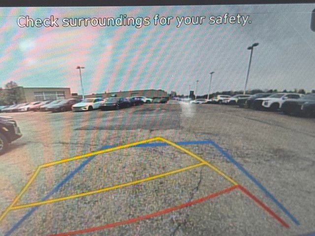 Certified 2025 Hyundai Elantra Sport image 4