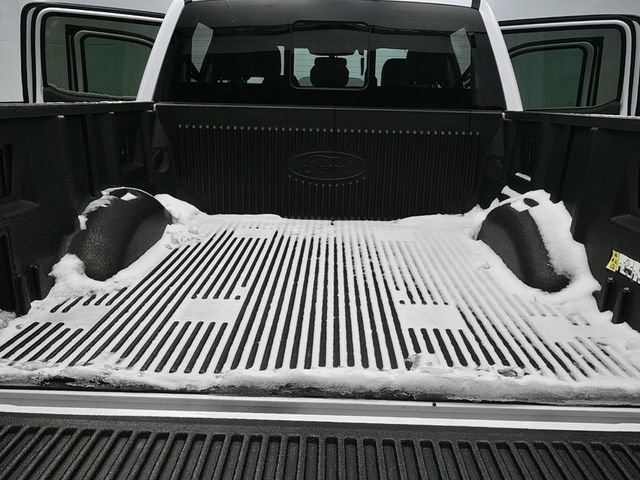 Used 2021 Ford F150 Lariat w/ Equipment Group 501A Mid image 11