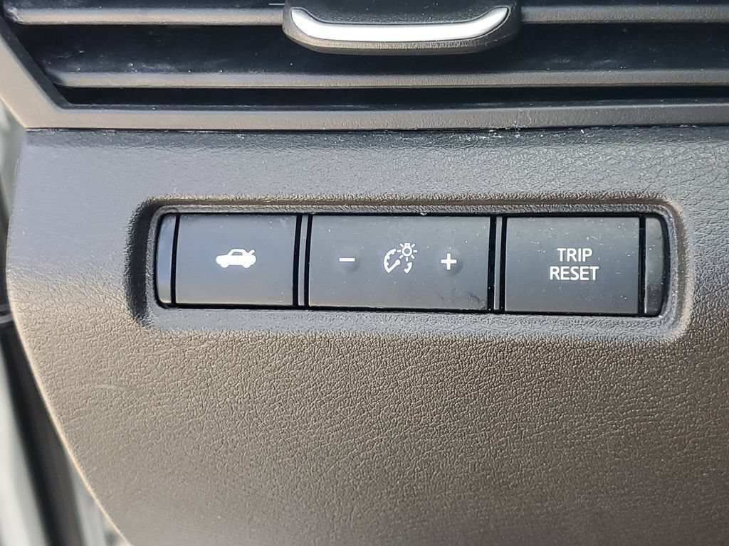 Used 2024 Nissan Altima 2.5 S FWD image 20