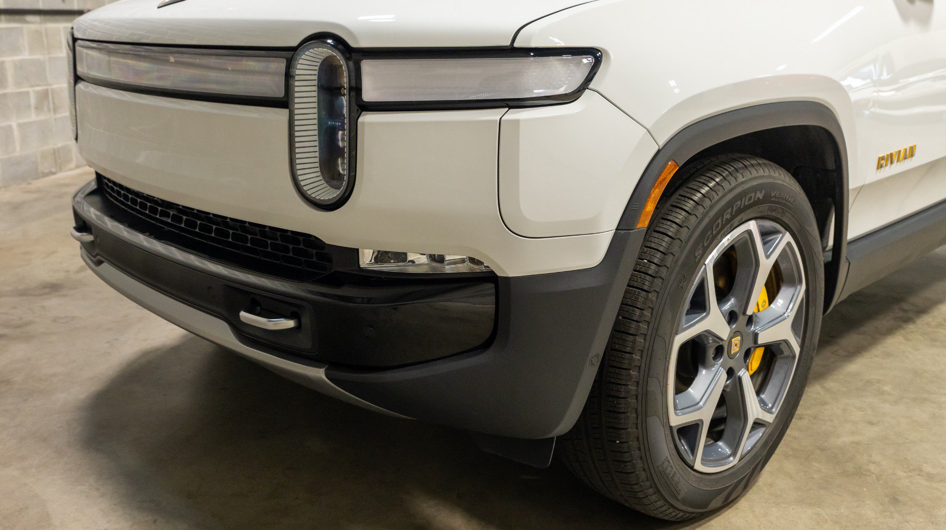 Used 2022 Rivian R1T Adventure AWD/4WD image 20