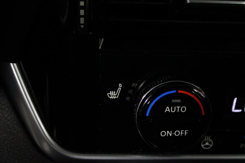 Certified 2021 Nissan Rogue SL FWD image 27