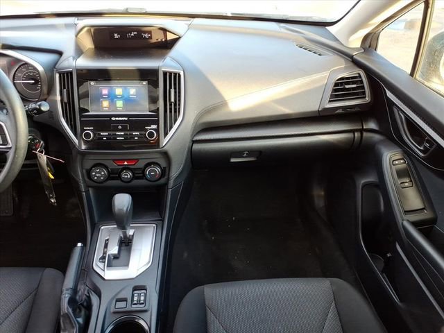 Used 2017 Subaru Impreza 2.0i Premium image 18