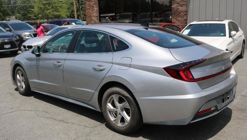 Used 2022 Hyundai Sonata SE FWD image 5