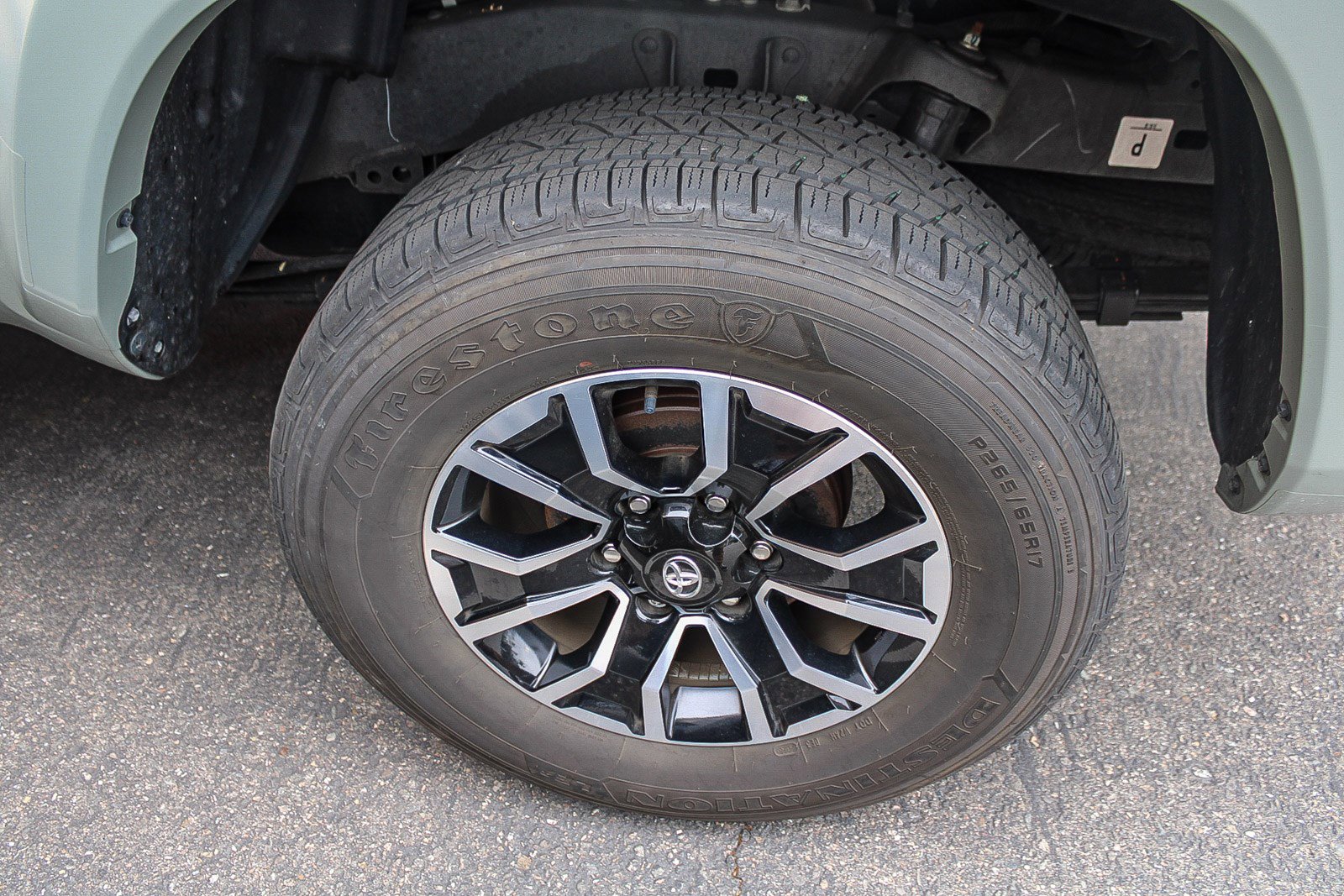 Used 2023 Toyota Tacoma TRD Sport w/ Black Out Package (TMS) RWD image 8