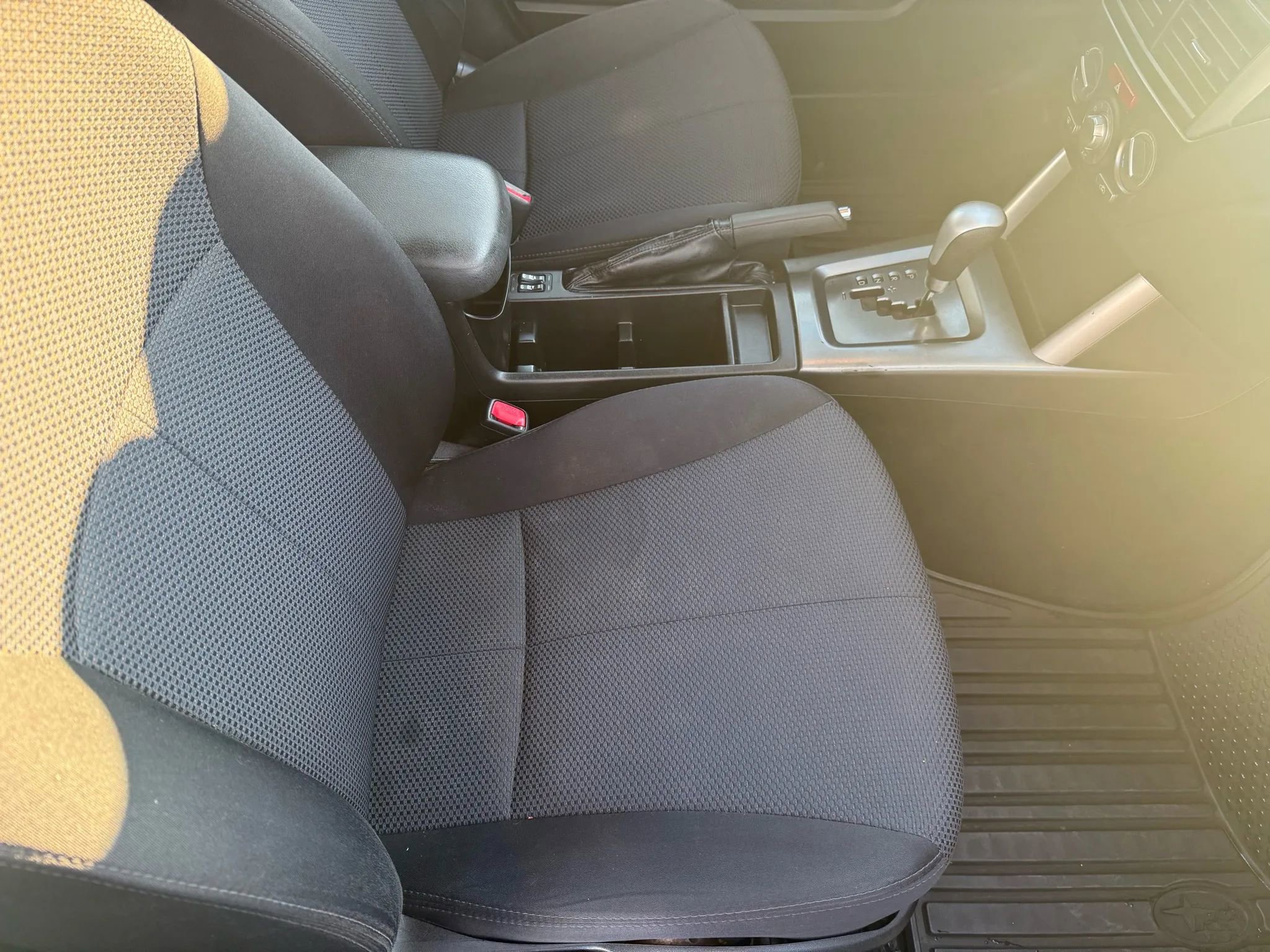 Used 2012 Subaru Forester 2.5X Premium w/ All-Weather Pkg image 13