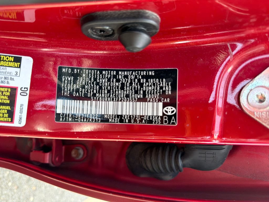 Used 2015 Toyota Corolla S FWD image 30