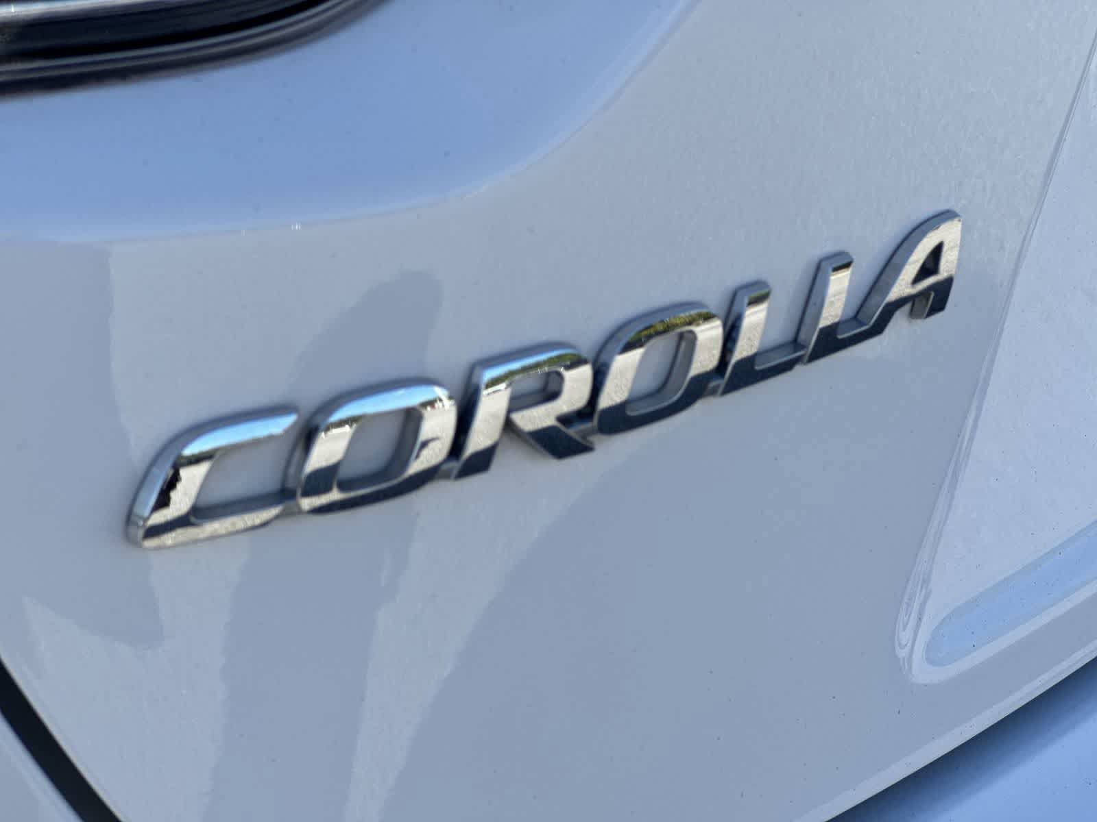 Used 2023 Toyota Corolla SE FWD image 19