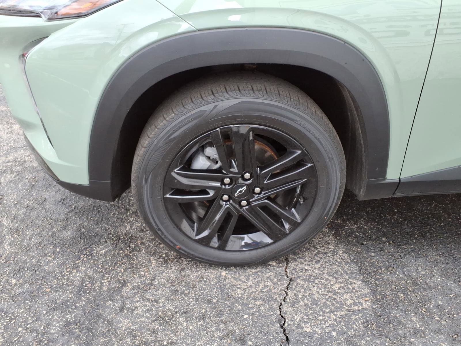 Certified 2024 Chevrolet Trax ACTIV w/ Driver Confidence Package image 9