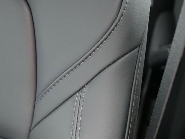 Used 2024 Tesla Model Y Performance image 12