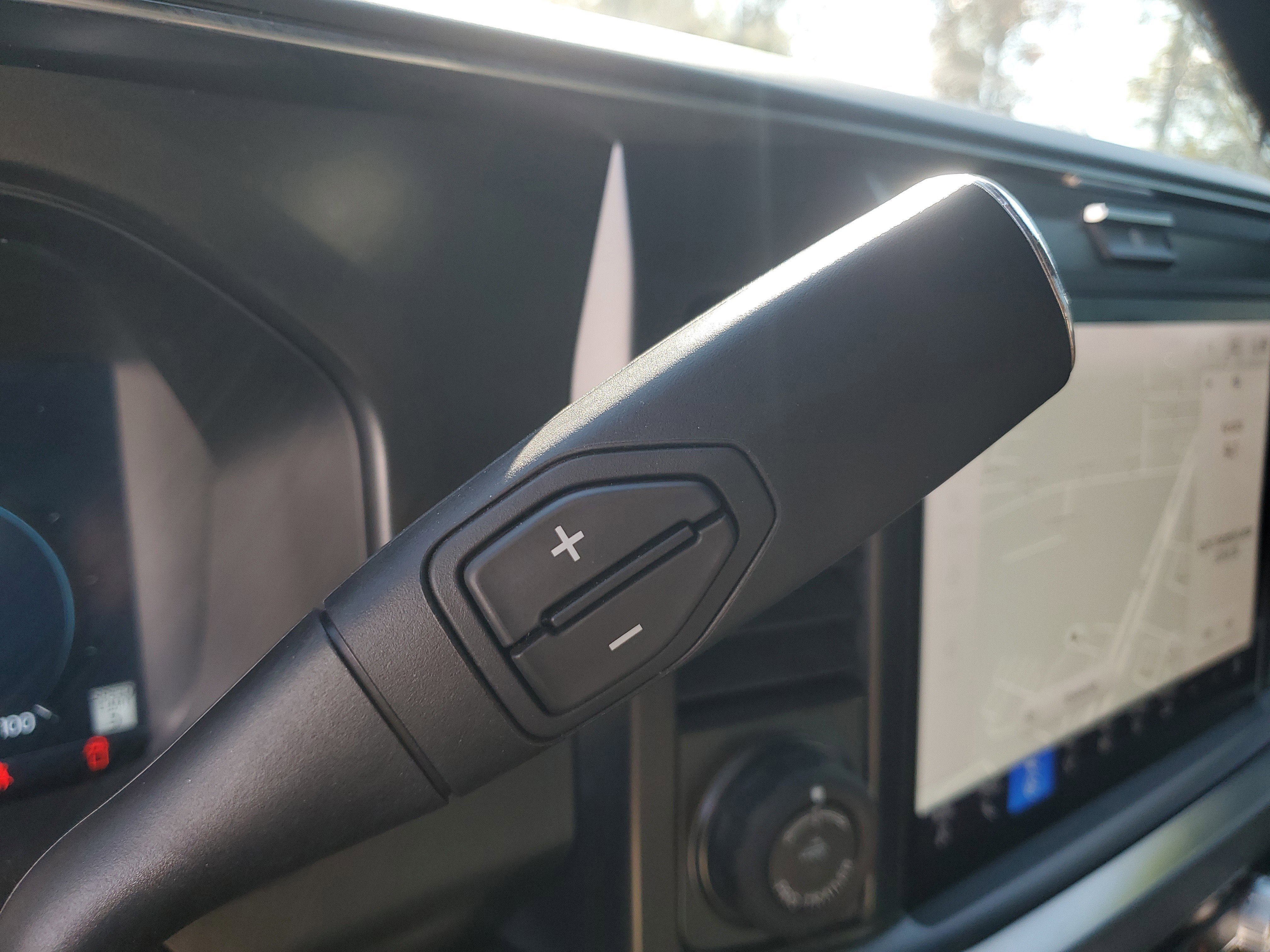 Used 2025 Ford F250 Platinum image 15