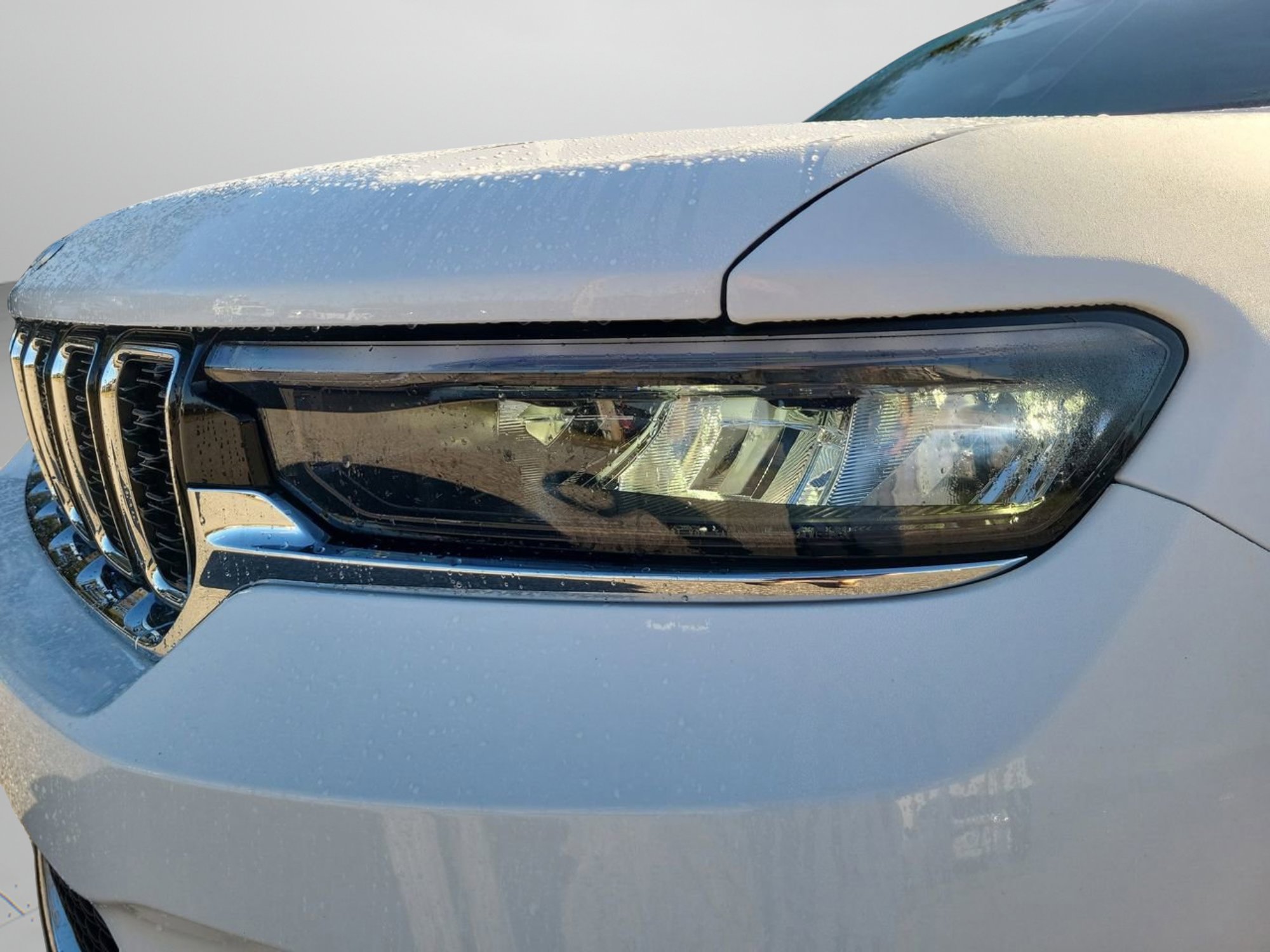 Used 2024 Jeep Grand Cherokee Limited image 5