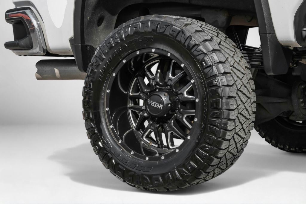 Used 2020 Chevrolet Silverado 2500 LTZ w/ LTZ Premium Package image 65