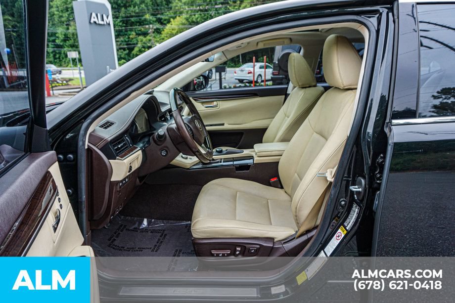 Used 2017 Lexus ES 350 w/ Premium Package FWD image 18