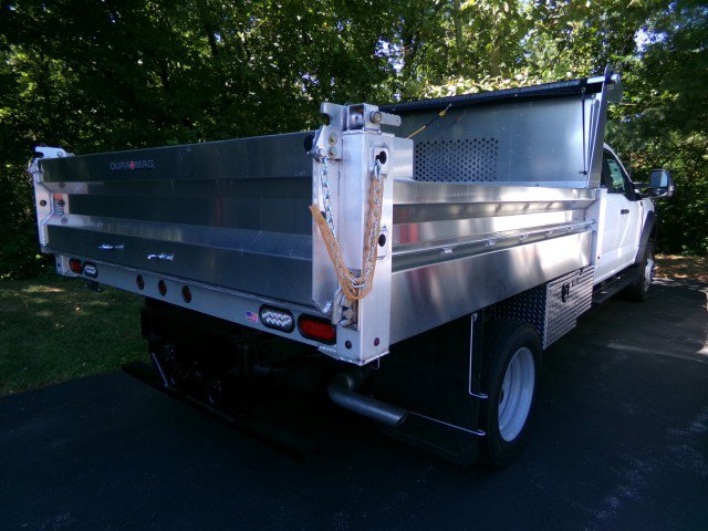 New 2025 Ford F450 XL w/ XL Chrome Package image 4