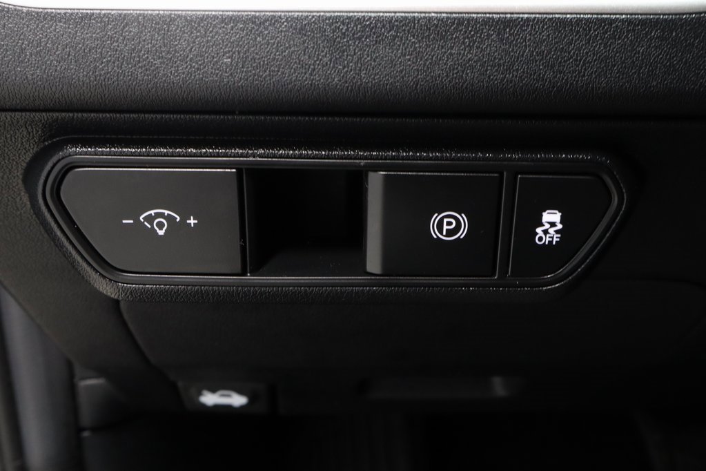 Used 2025 Kia K4 LX image 27
