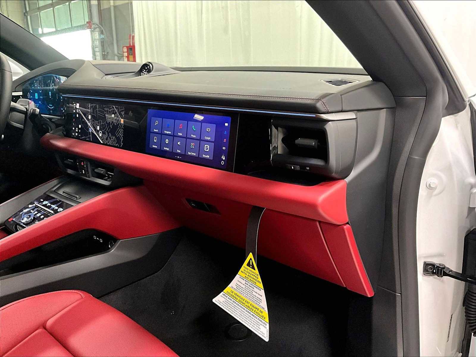 Used 2026 Porsche Macan 4 Electric image 29