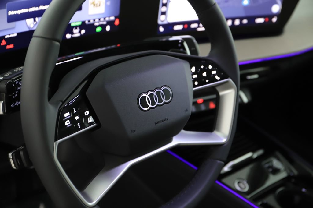 New 2026 Audi Q3 quattro 2.0T image 16