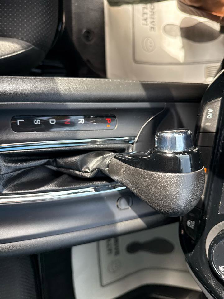 Used 2020 Honda HR-V LX image 22