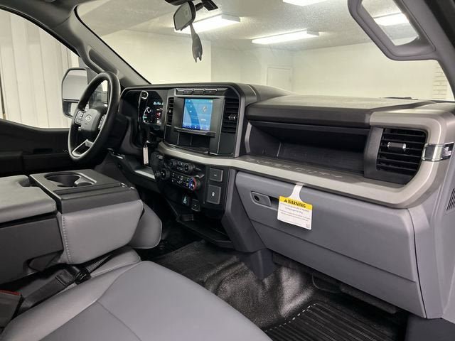Used 2024 Ford F350 XL image 28