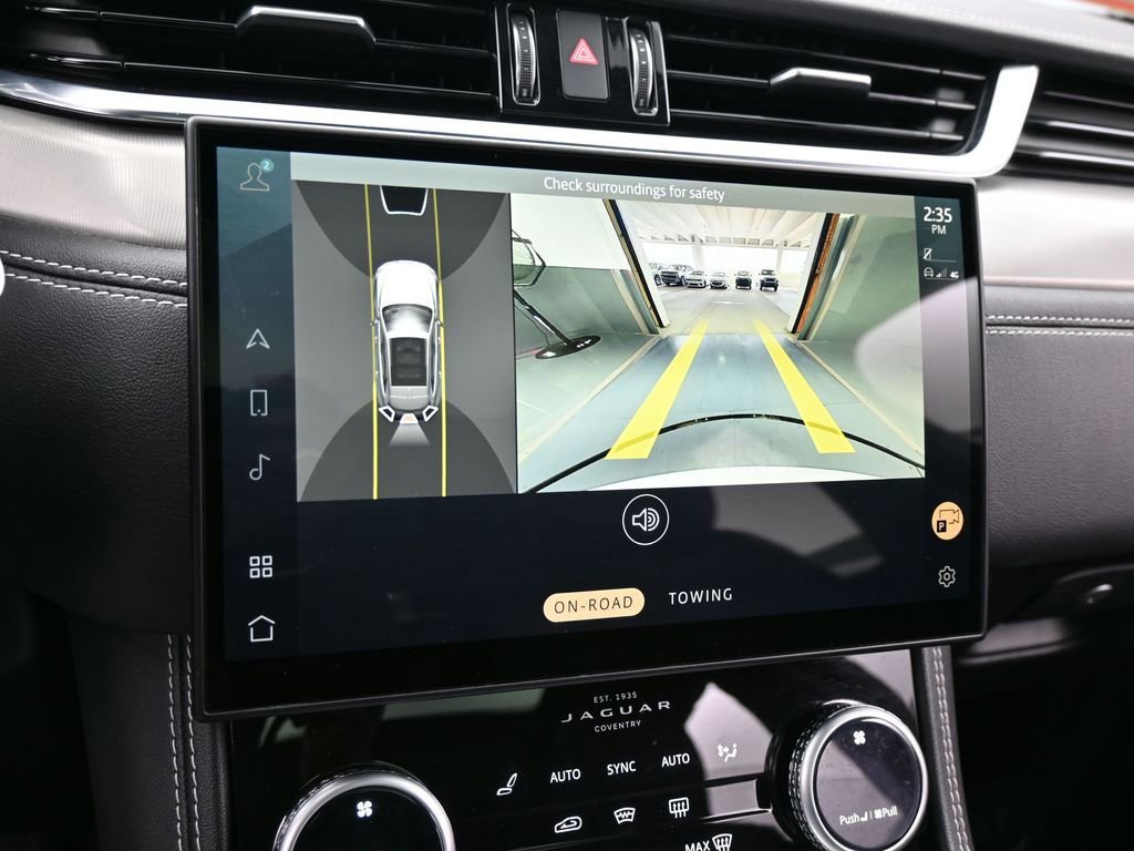 Used 2024 Jaguar F-PACE R-Dynamic S image 18