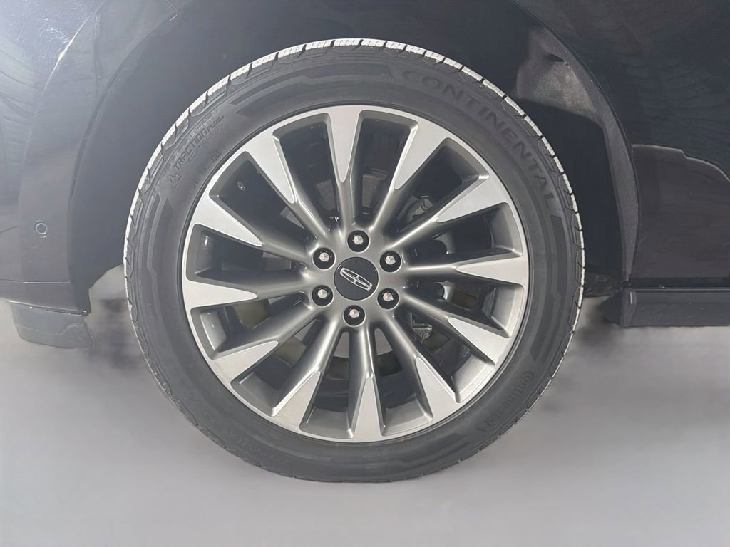Used 2021 Lincoln Navigator L Reserve AWD/4WD image 36