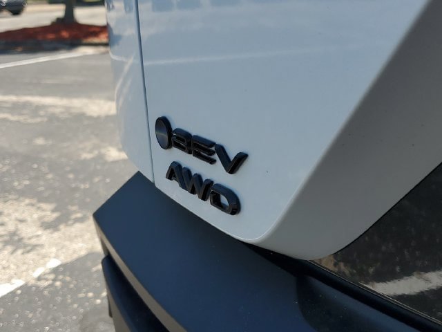 New 2026 Toyota C-HR AWD/4WD image 7