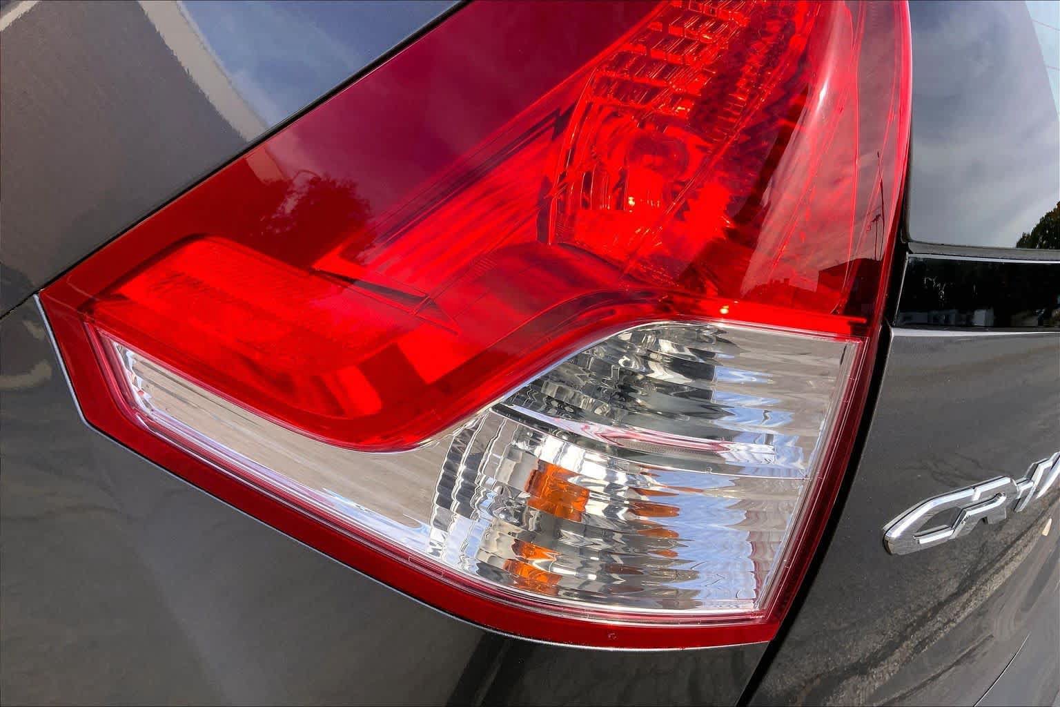 Used 2013 Honda CR-V LX image 27