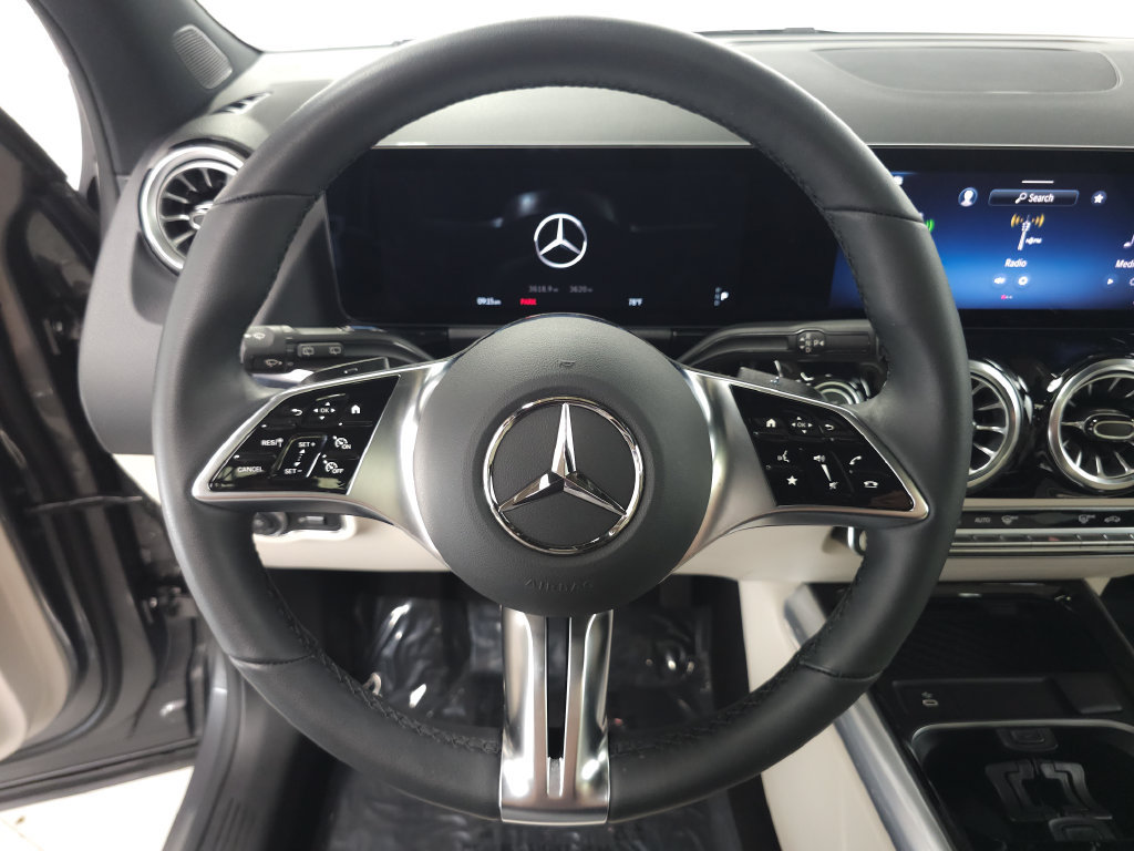 Certified 2026 Mercedes-Benz GLA 250 4MATIC image 12