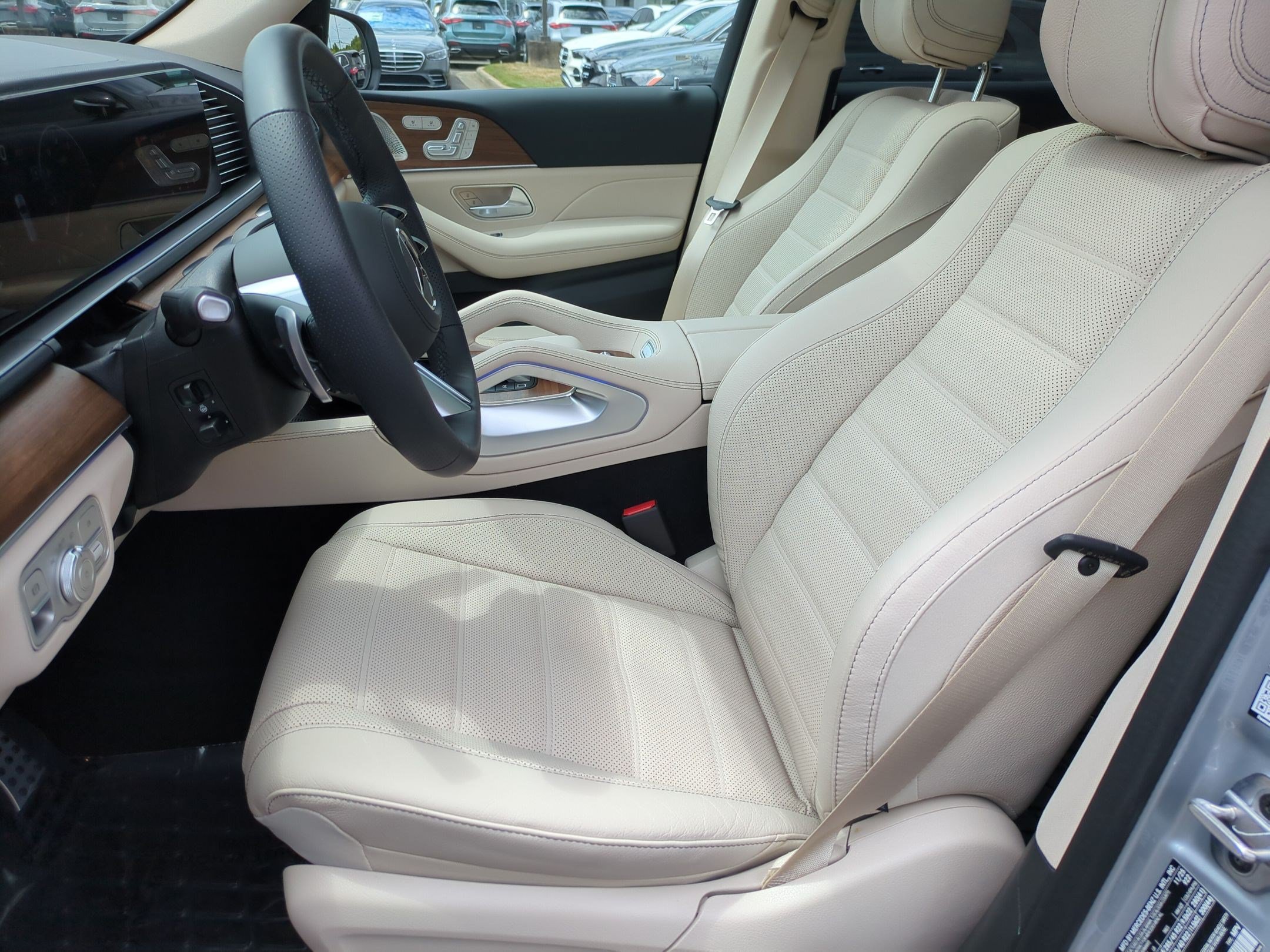 Certified 2026 Mercedes-Benz GLS 450 4MATIC image 15