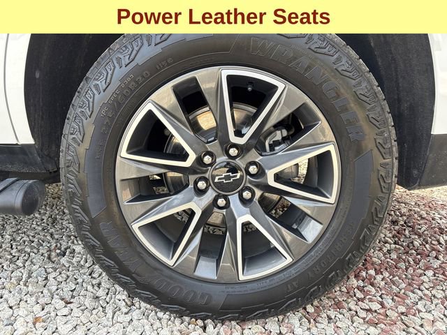 Used 2024 Chevrolet Tahoe Z71 AWD/4WD image 11