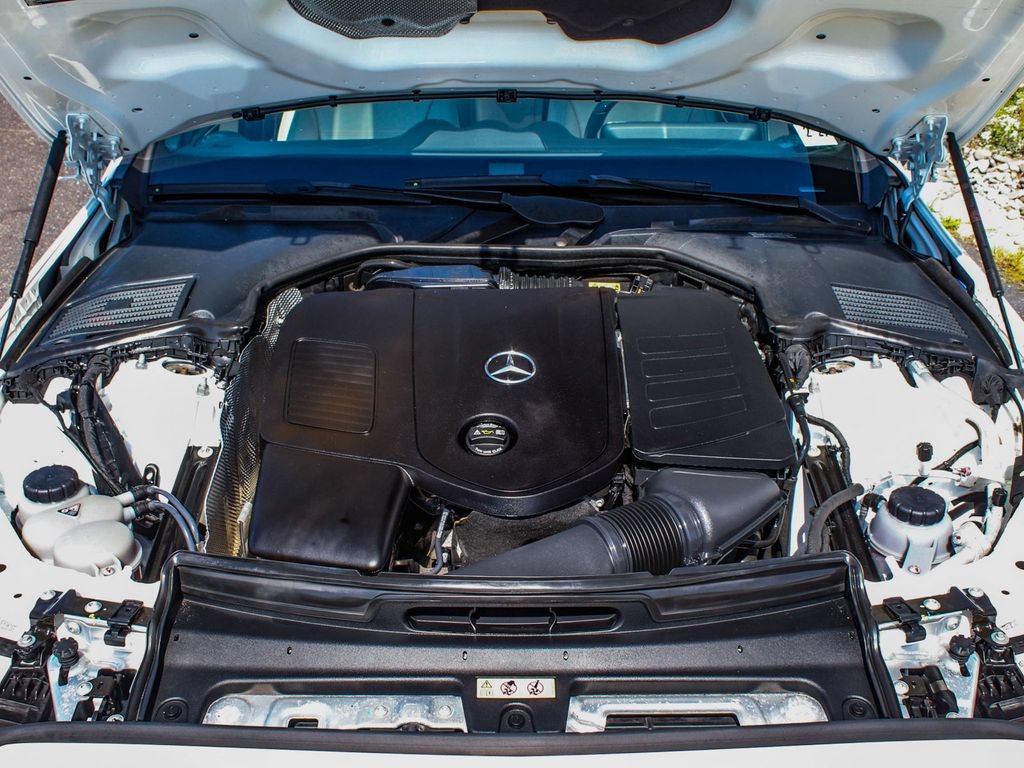 Used 2022 Mercedes-Benz C 300 4MATIC Sedan image 41