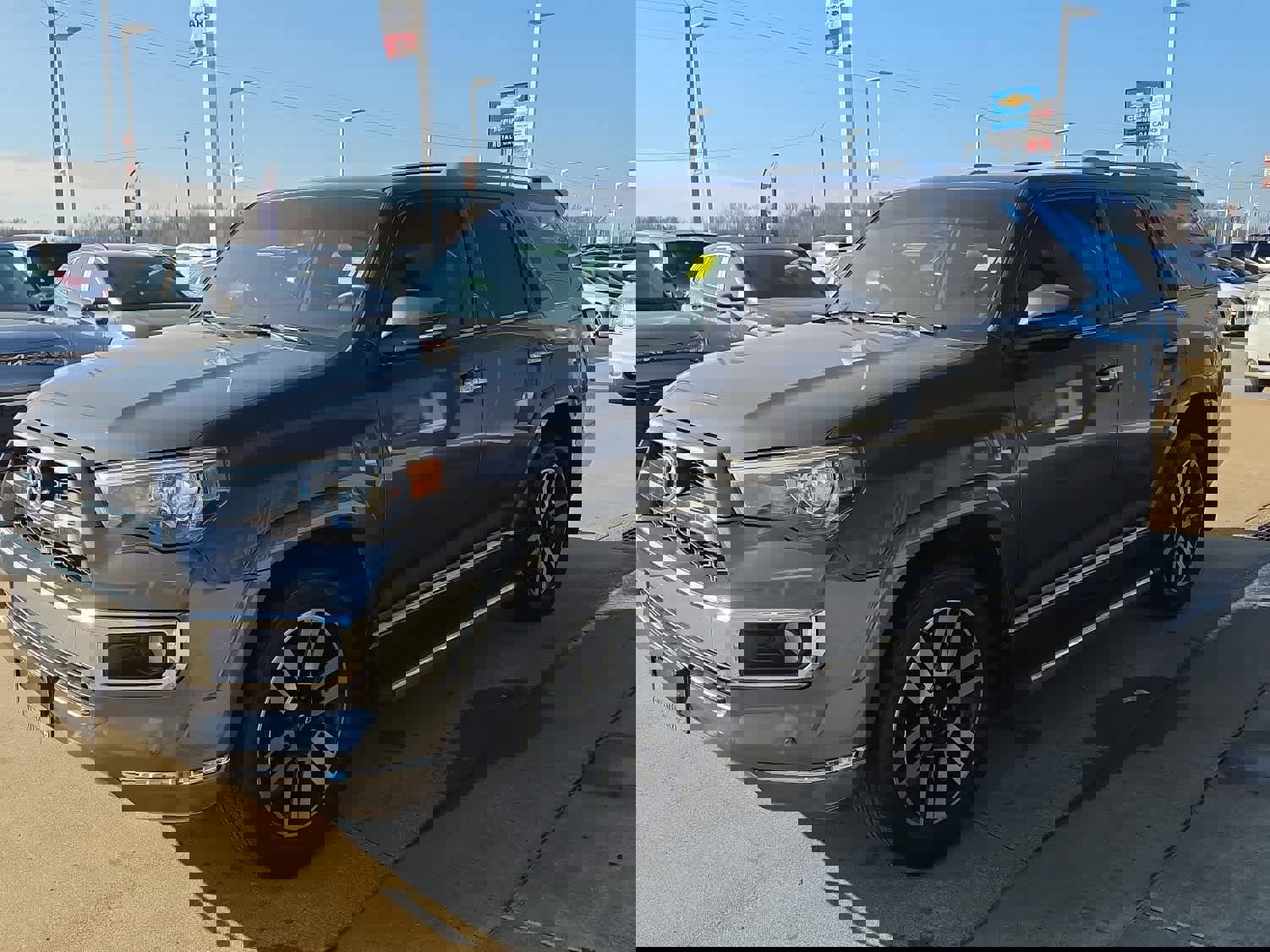 Used 2017 Toyota 4Runner Limited image 4