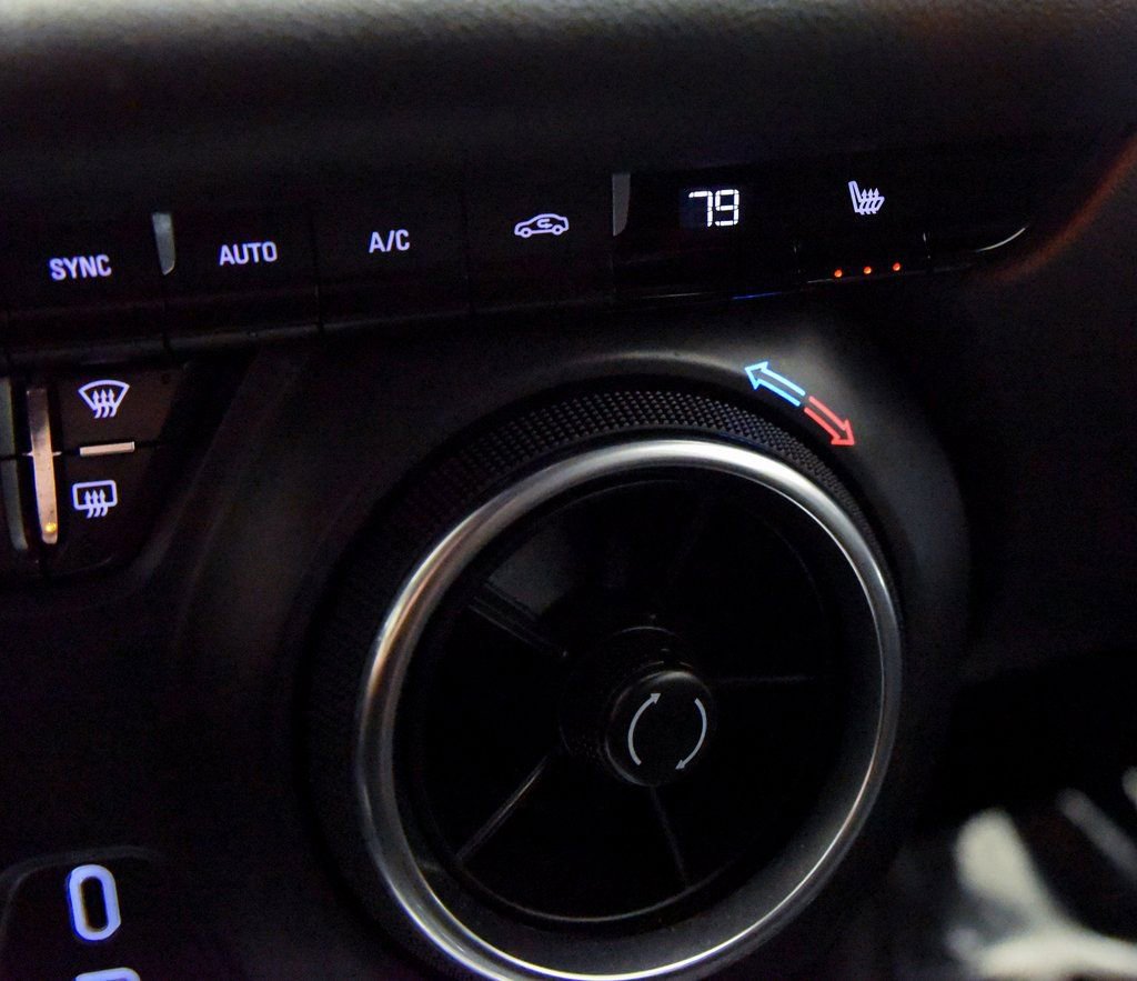 Used 2024 Chevrolet Blazer LT w/ Convenience Package AWD/4WD image 23