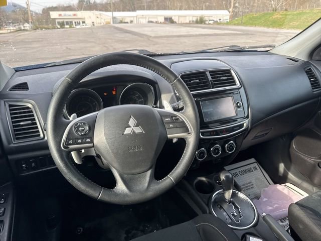 Used 2015 Mitsubishi Outlander Sport SE image 12