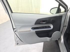Used 2012 Toyota Prius C Three FWD image 5