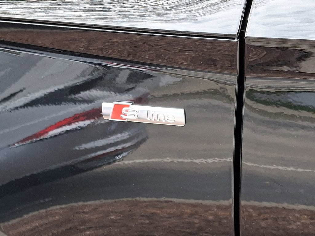 Used 2023 Audi Q5 e Premium Plus w/ Premium Plus Package image 36