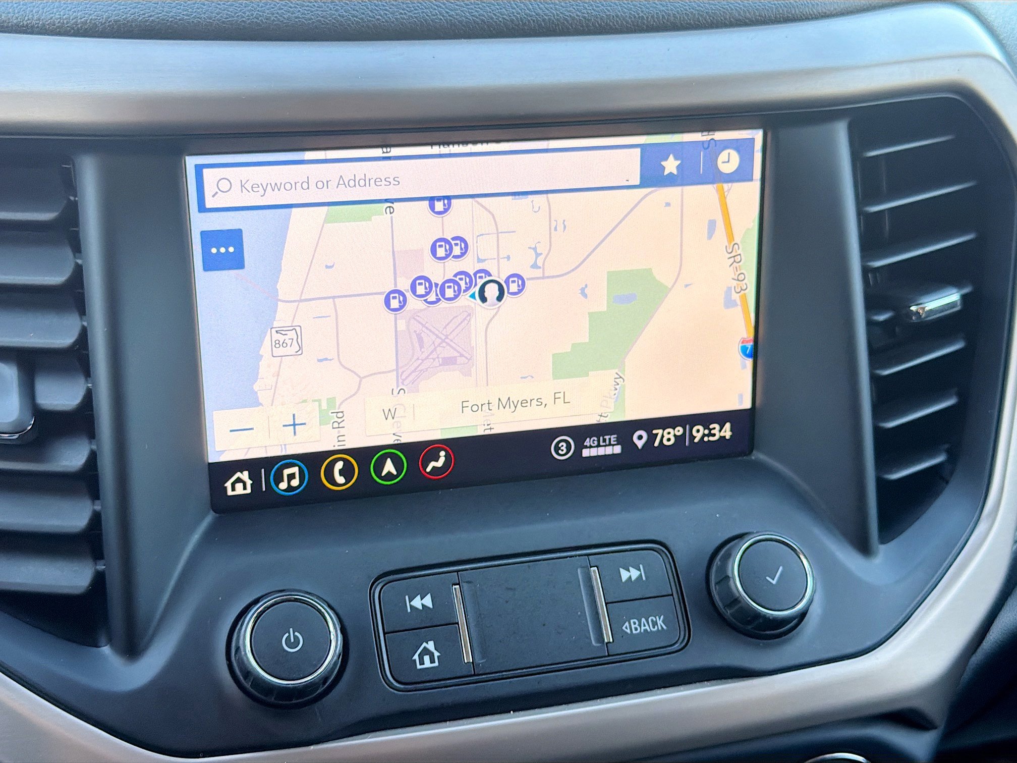 Used 2020 GMC Acadia Denali w/ Technology Package image 32