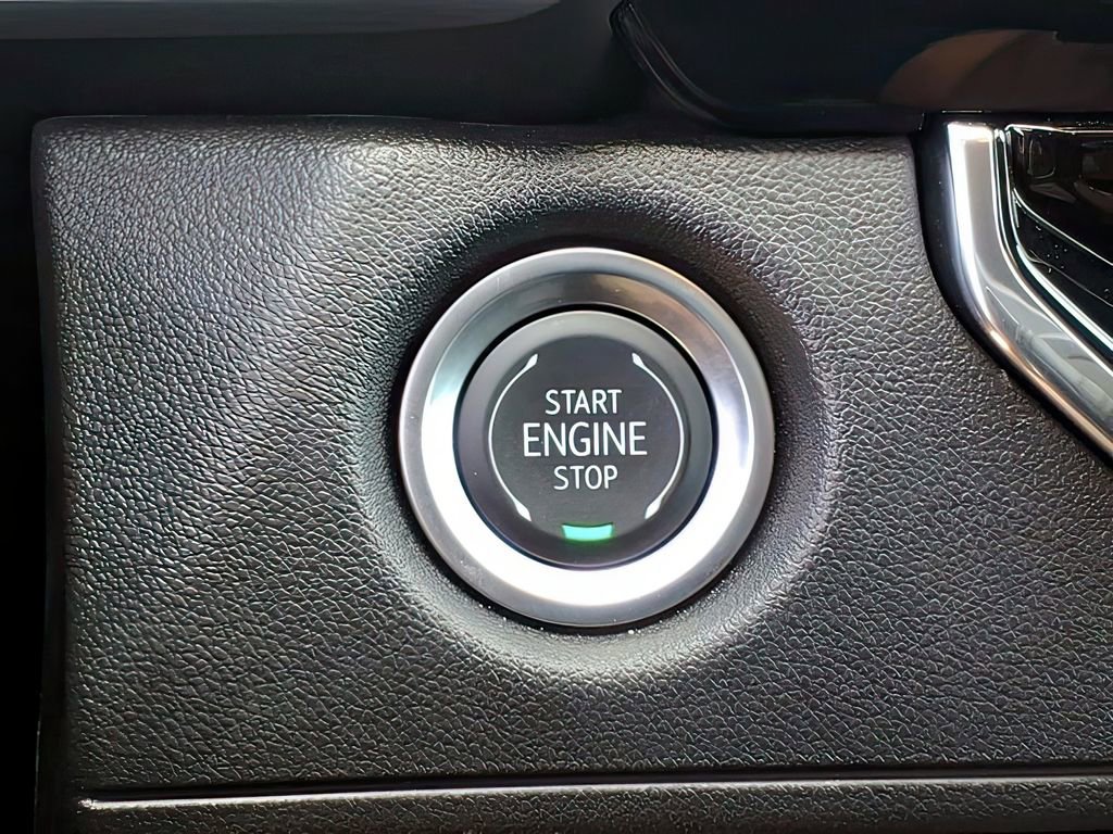 Used 2025 Chevrolet Colorado Trail Boss AWD/4WD image 13