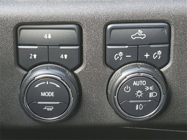 Used 2024 Chevrolet Silverado 2500 LT image 27