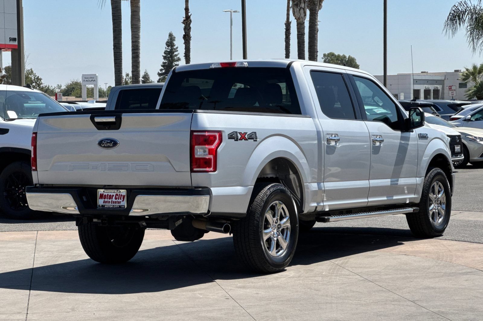 Used 2019 Ford F150 XLT w/ Equipment Group 302A Luxury AWD/4WD image 4