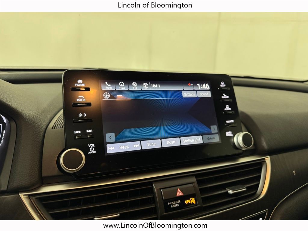 Used 2018 Honda Accord Touring image 33