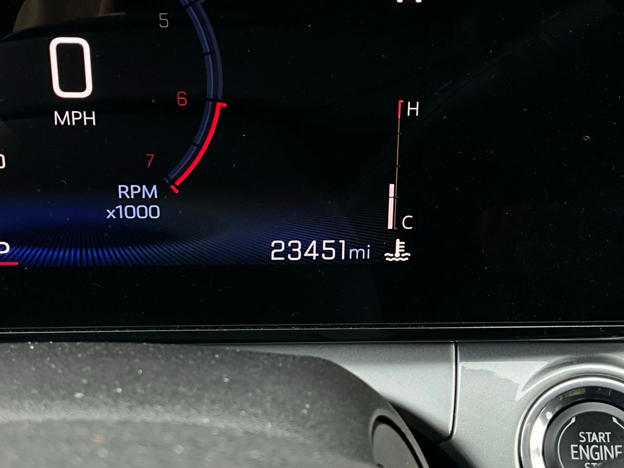 Used 2025 Chevrolet Trax LT image 37