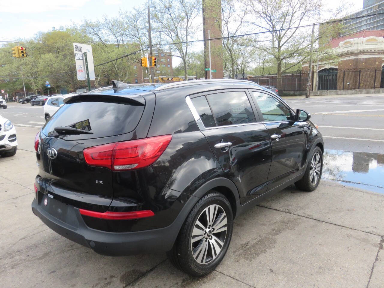 Used 2016 Kia Sportage EX w/ EX Premium Package image 4